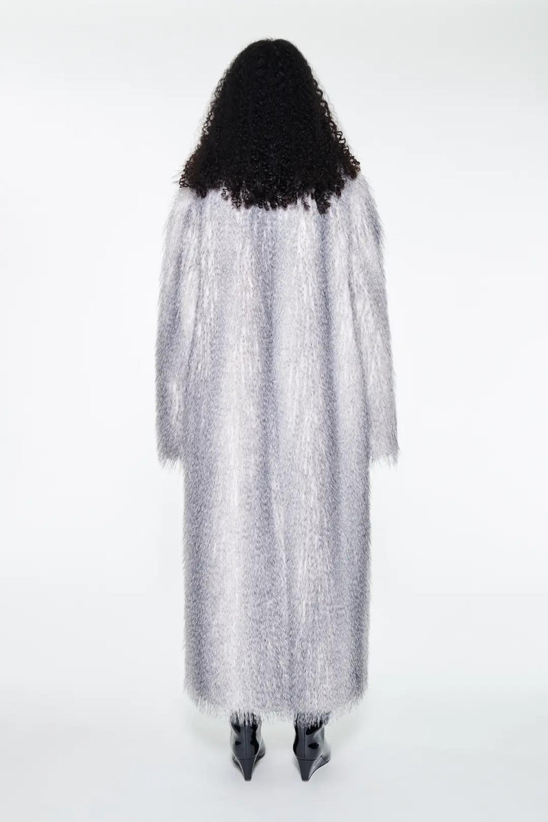 Cappotto Stand Studio